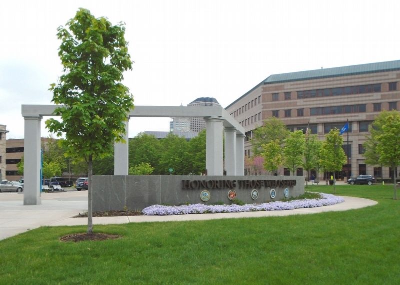 Connecticut State Veterans Memorial image. Click for full size.