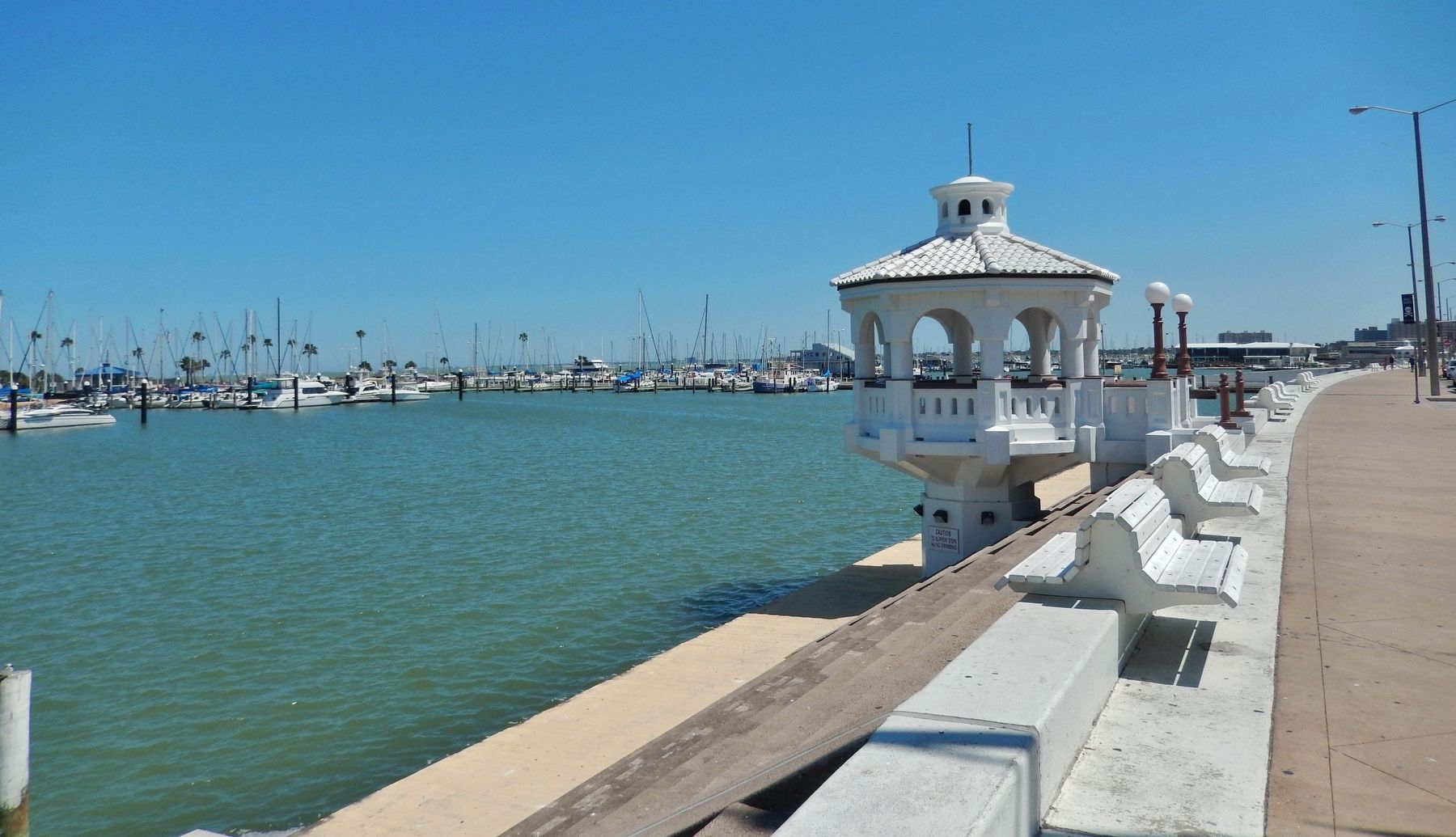 Corpus Christi Seawall (<i>view from near marker</i>) image. Click for full size.