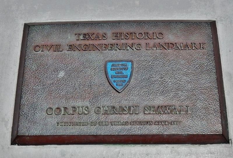 Texas Civil Engineering Landmark Plaque (<i>adjacent to marker</i>) image. Click for full size.