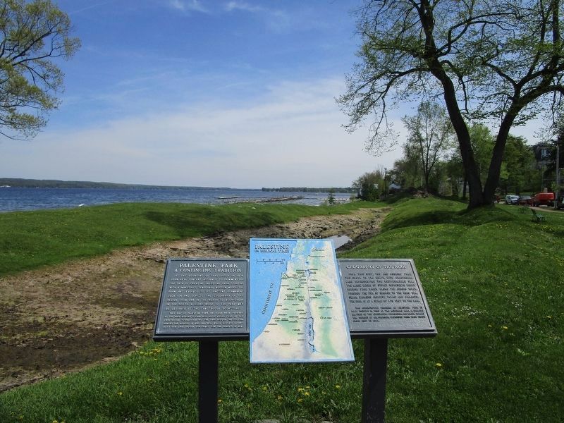 Palestine Park & Marker image. Click for full size.