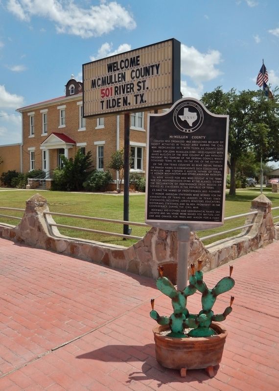 McMullen County Marker (<i>tall view</i>) image. Click for full size.