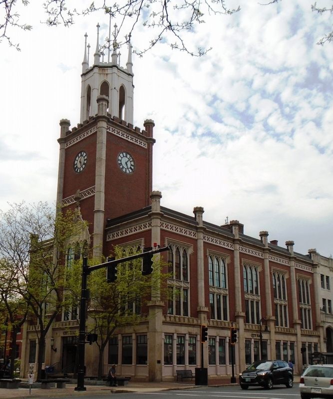 City Hall and NRHP Marker. Click for full size. City Hall and NRHP Marker image. Click for full size.