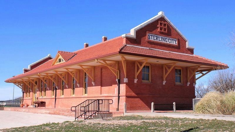 Concho, San Saba & Llano Valley Railroad Station image. Click for full size.