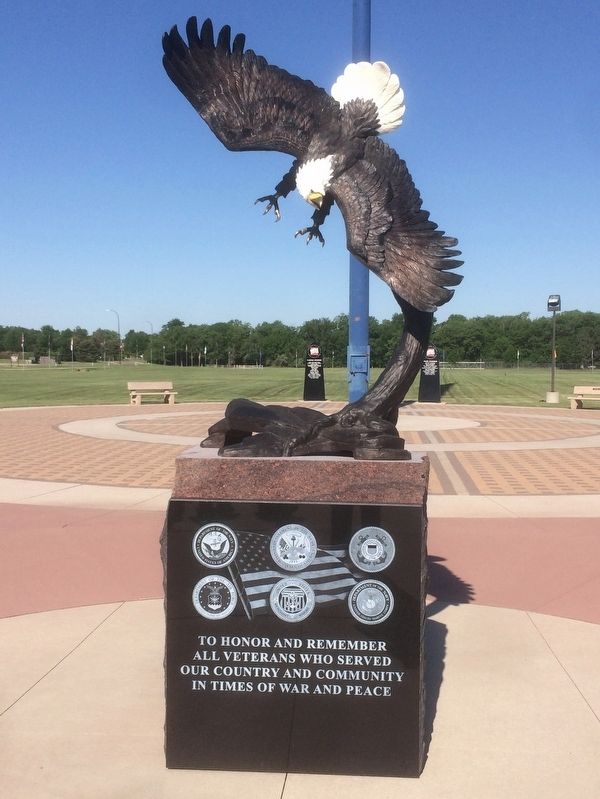 Aberdeen, South Dakota Veterans Memorial Marker image. Click for full size.