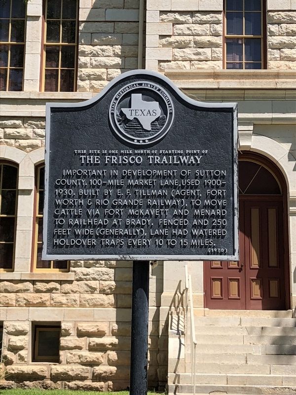 The Frisco Trailway Marker image. Click for full size.