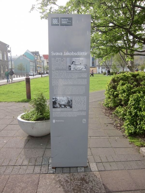 Svava Jakobsdóttir Marker - English Side. Click for full size. Svava Jakobsdóttir Marker - English Side image. Click for full size.
