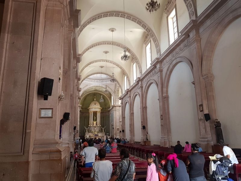 The interior of the San José Parish Church. Click for full size. The interior of the San José Parish Church image. Click for full size.