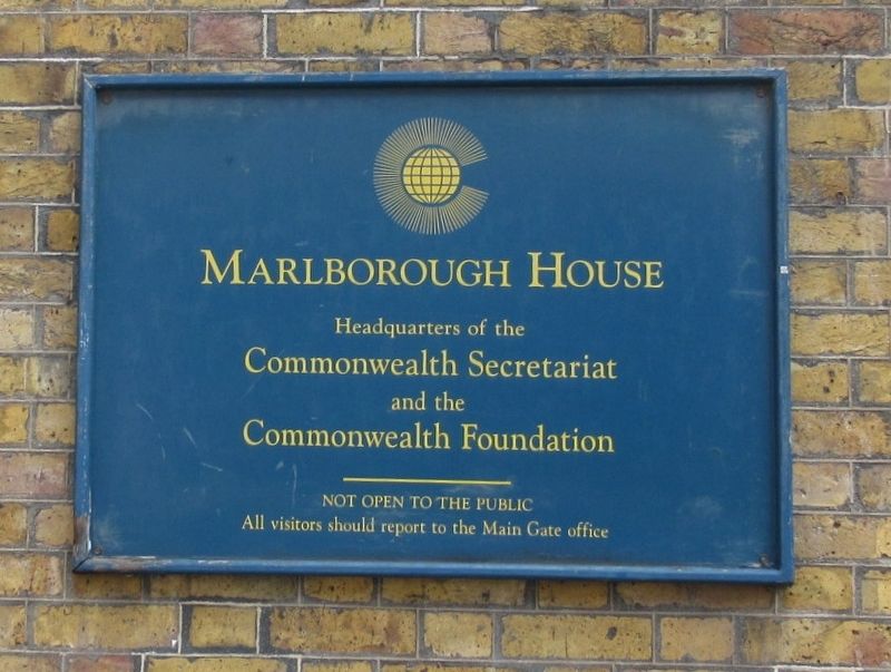Plaque on the Marlborough House image. Click for full size.