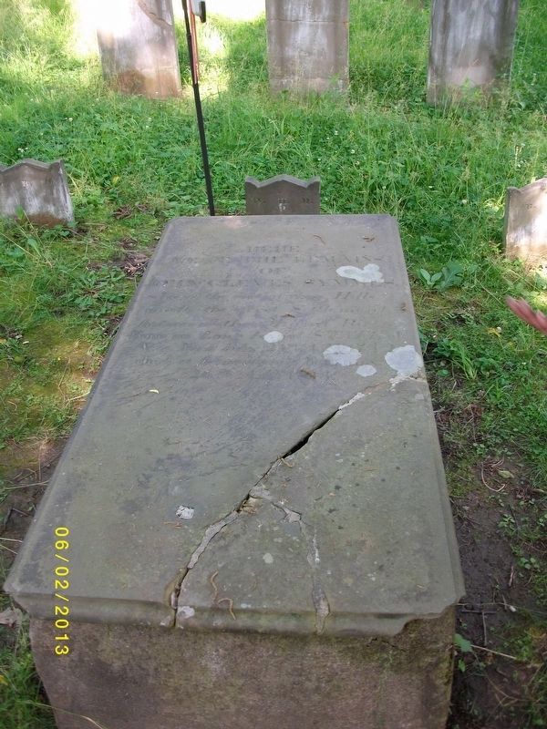 John Cleves Symmes Grave image. Click for full size.