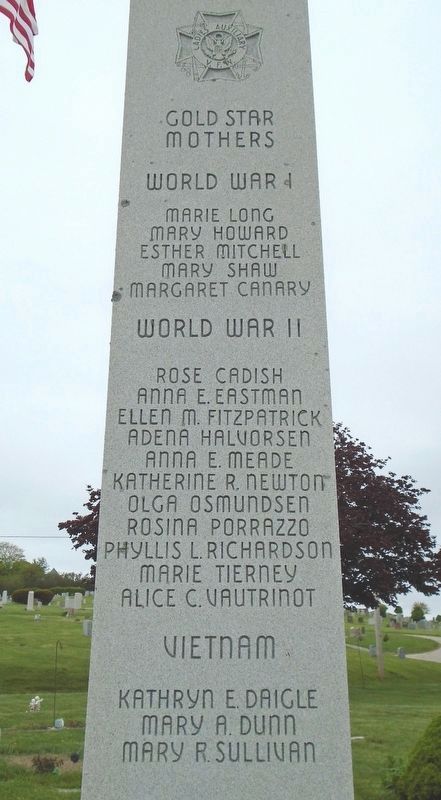 Gold Star Mothers Monument Marker image. Click for full size.