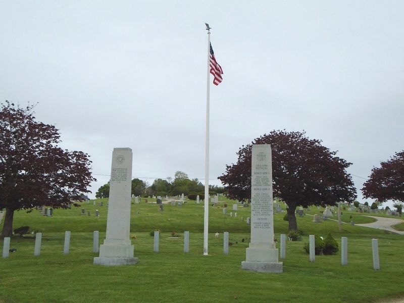 Gold Star Mothers Monument image. Click for full size.