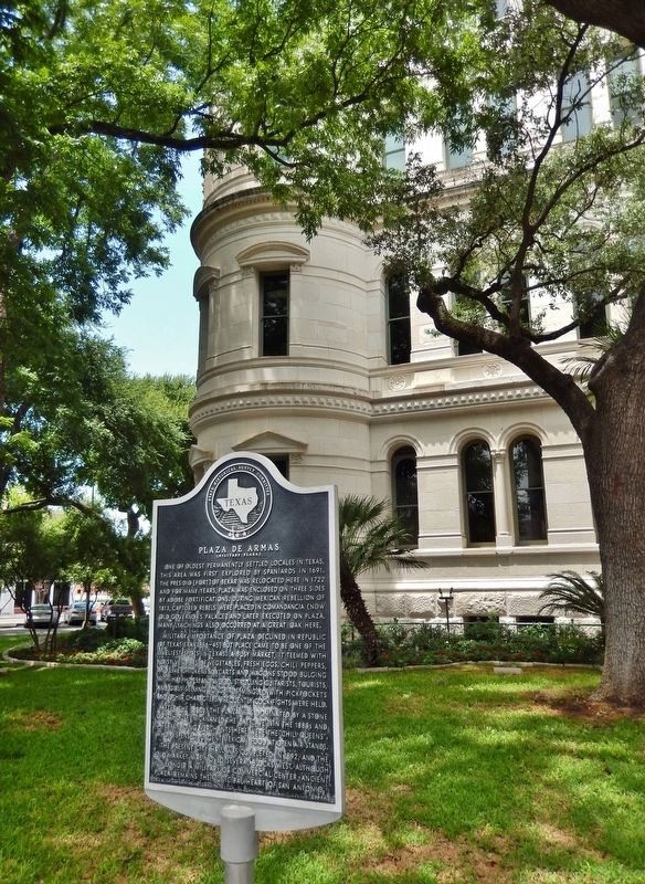 Plaza de Armas Marker (<i>tall view</i>). Click for full size. Plaza de Armas Marker (<i>tall view</i>) image. Click for full size.