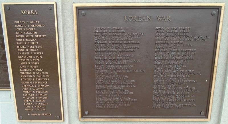 War Memorial Korean War Honor Roll image. Click for full size.