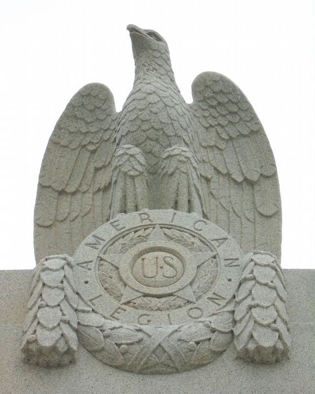 War Memorial Eagle image. Click for full size.