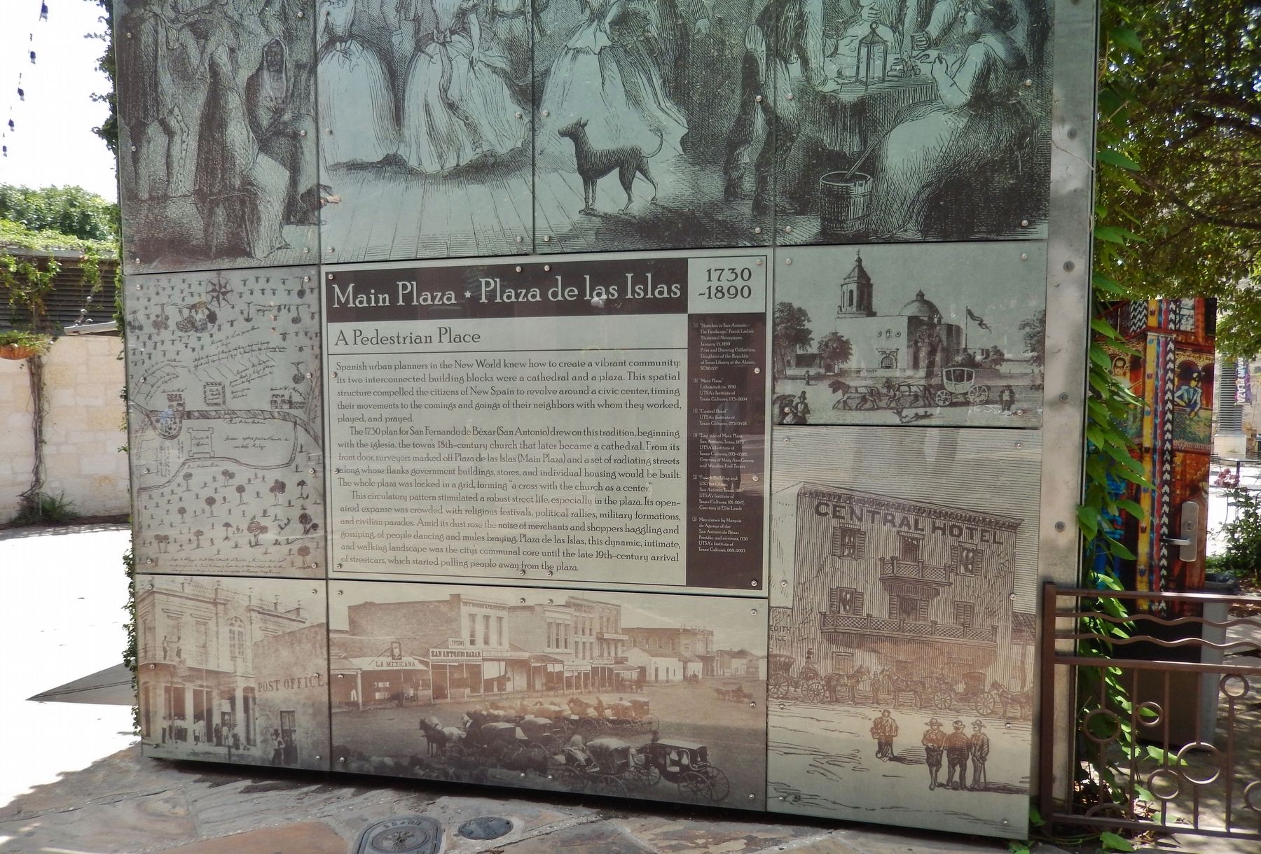 Main Plaza - Plaza de las Islas Marker & Mural (<i>wide view</i>). Click for full size. Main Plaza - Plaza de las Islas Marker & Mural (<i>wide view</i>) image. Click for full size.