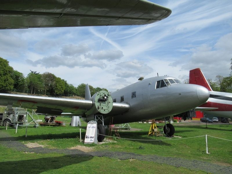 Vickers VC.1 Viking  G-AGRU image. Click for full size.