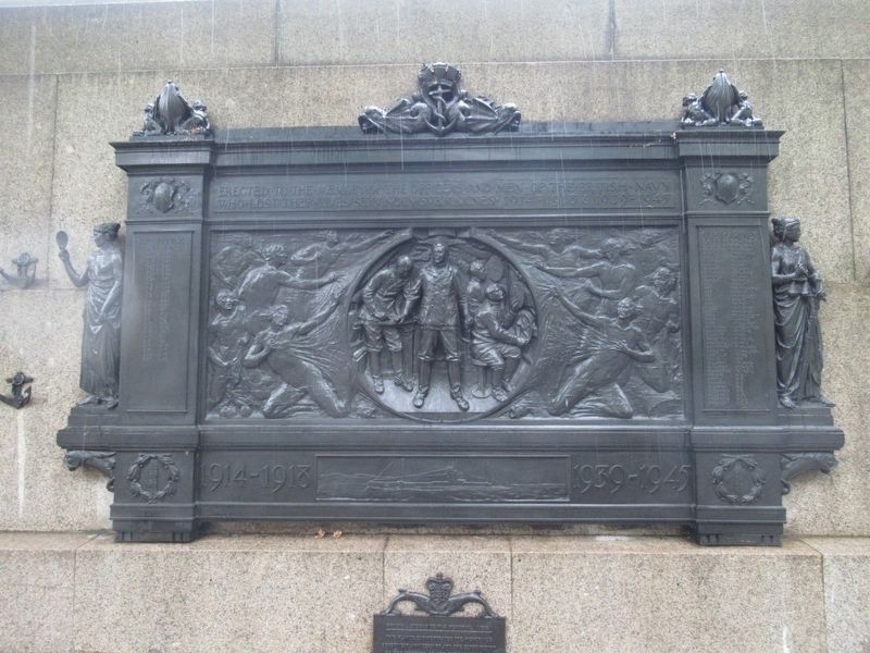 National Submarine War Memorial image. Click for full size.
