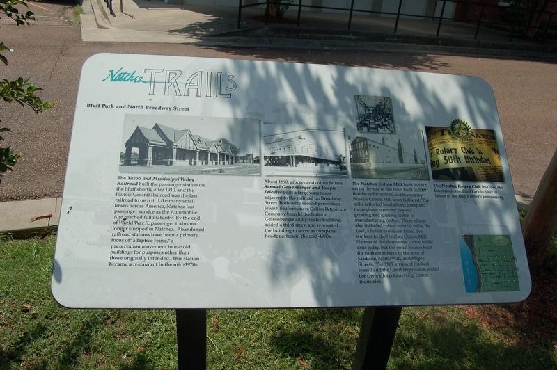 Bluff Park and North Broadway Street Marker. Click for full size. Bluff Park and North Broadway Street Marker image. Click for full size.