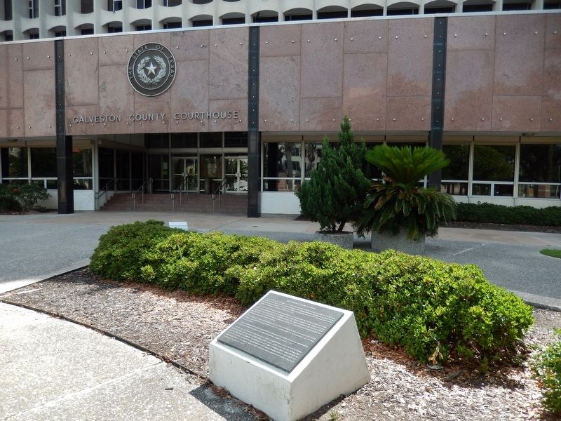 Reconstruction to 1900 Marker (<i>wide view; Galveston County Courthouse in background</i>). Click for full size. Reconstruction to 1900 Marker (<i>wide view; Galveston County Courthouse in background</i>) image. Click for full size.