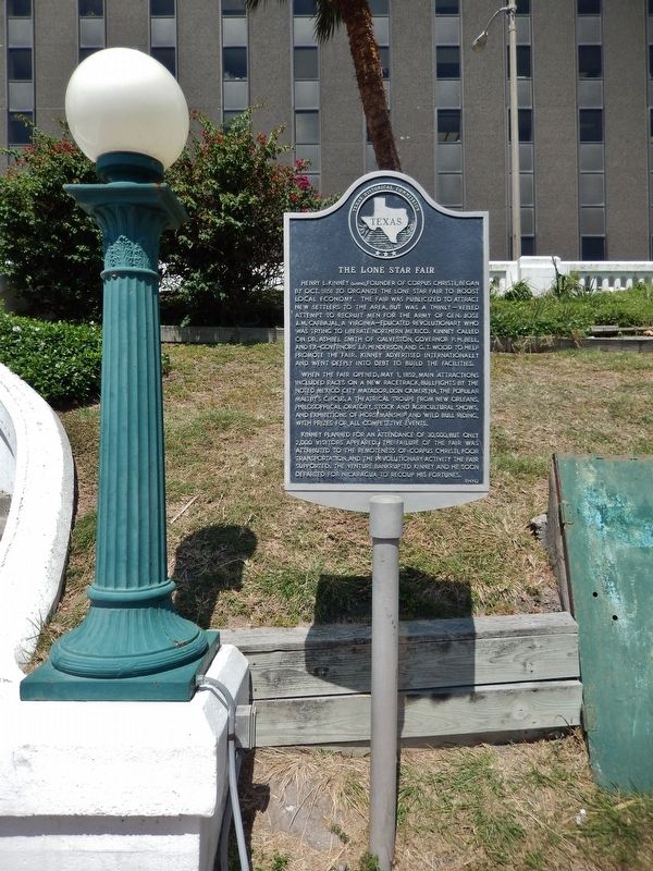 The Lone Star Fair Marker (<i>tall view</i>). Click for full size. The Lone Star Fair Marker (<i>tall view</i>) image. Click for full size.