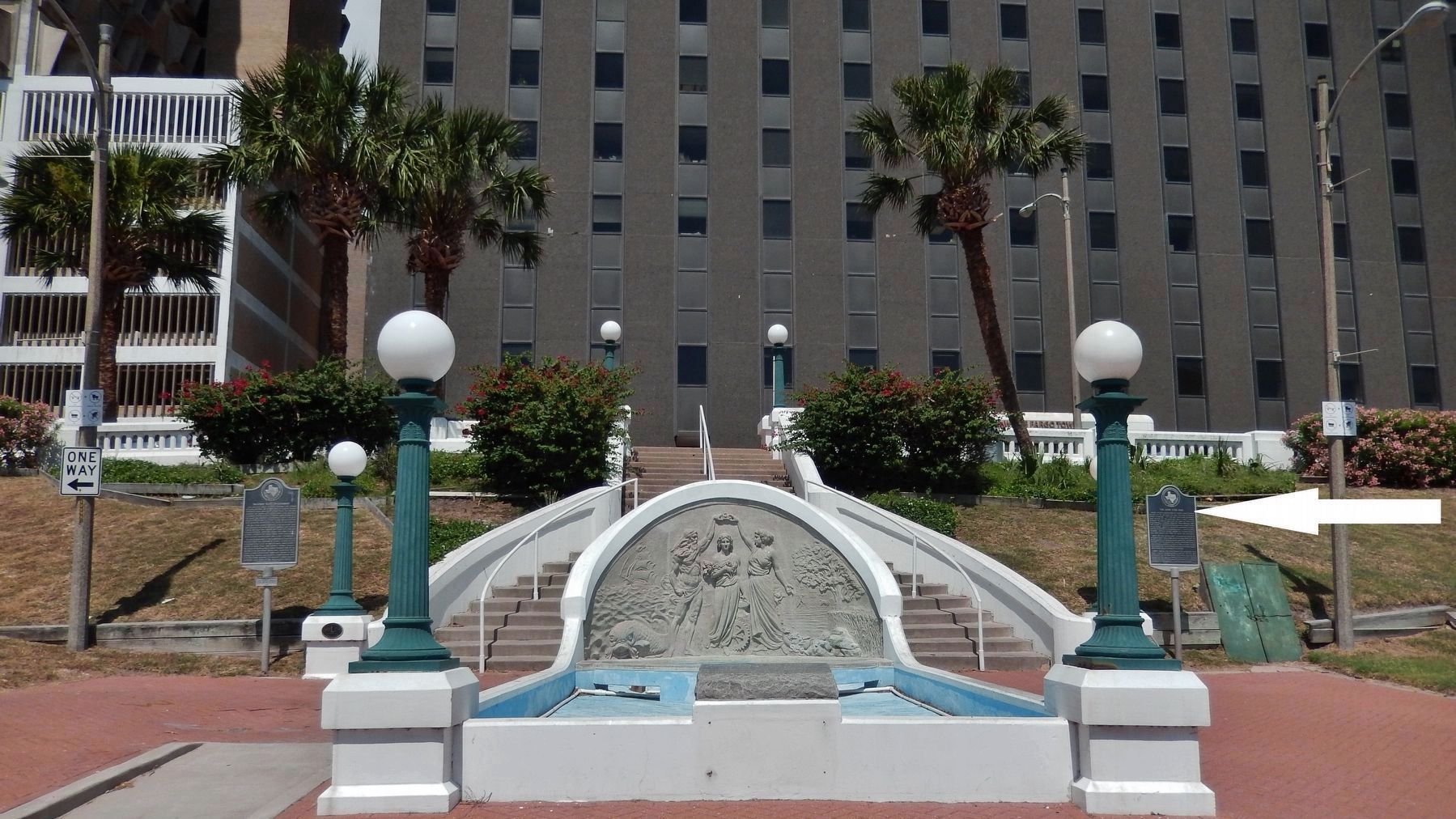 "Queen of the Sea" Fountain & Staircase (<i>marker visible right side; unrelated marker at left</i>). Click for full size. "Queen of the Sea" Fountain & Staircase (<i>marker visible right side; unrelated marker at left</i>) image. Click for full size.