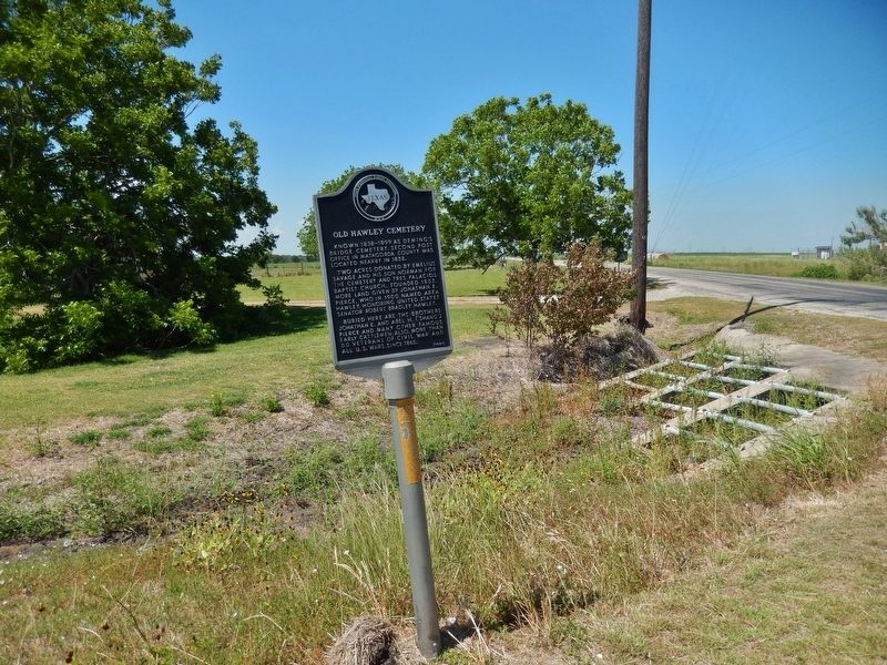 Old Hawley Cemetery Marker (<i>wide view</i>) image. Click for full size.