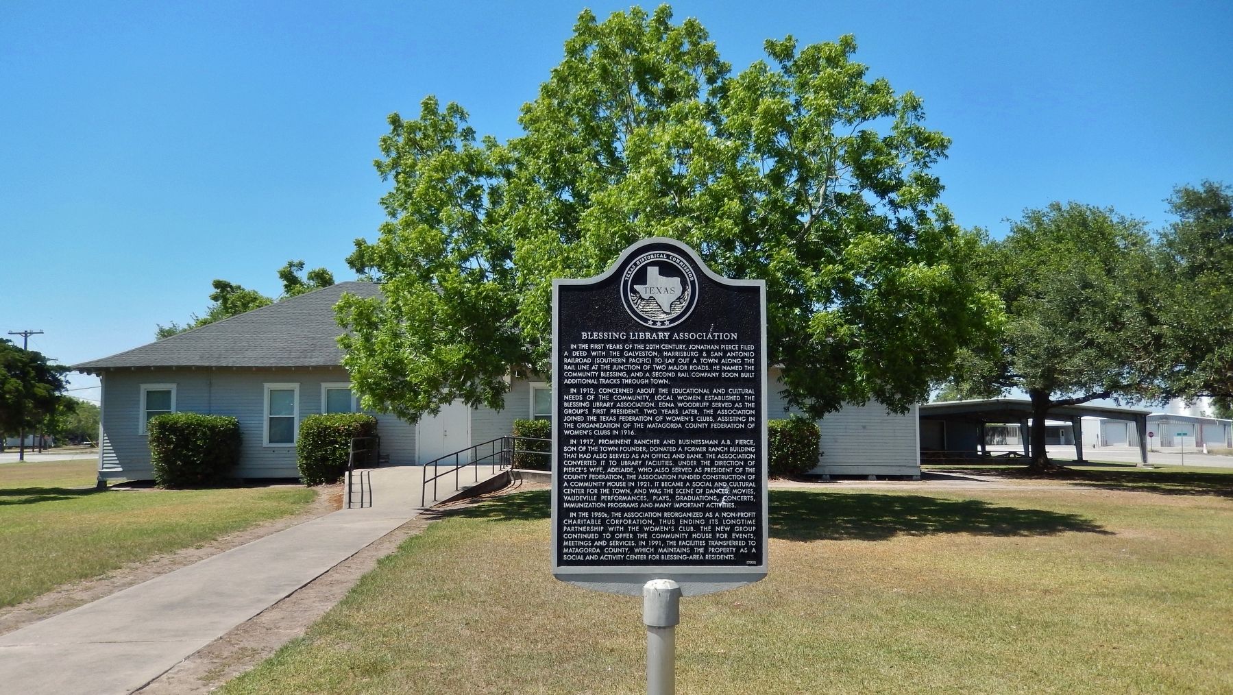 Blessing Library Association Marker (<i>wide view; Blessing Community Center in background</i>) image. Click for full size.