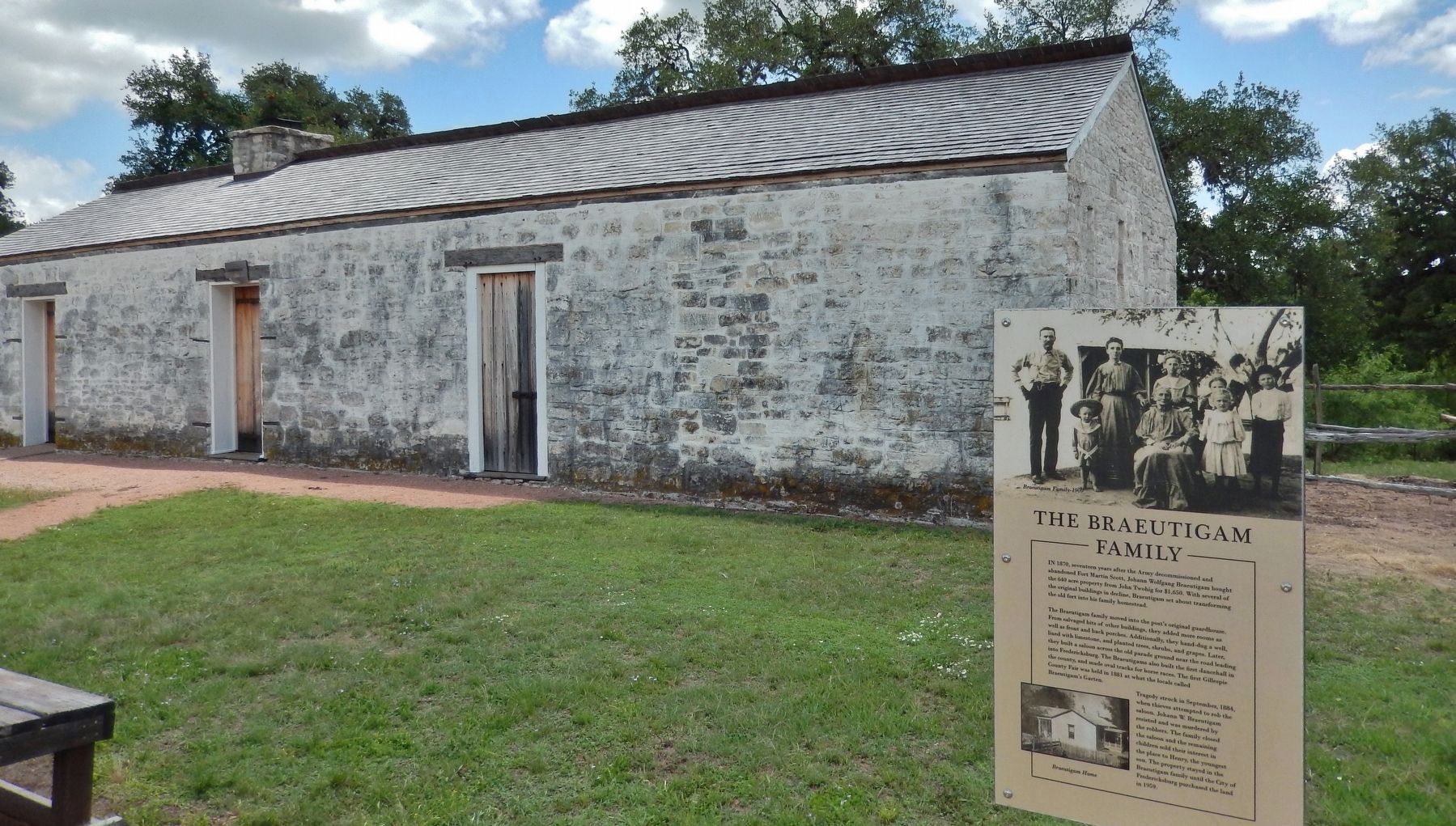The Braeutigam Family Marker (<i>wide view; guardhouse / homestead in background</i>). Click for full size. The Braeutigam Family Marker (<i>wide view; guardhouse / homestead in background</i>) image. Click for full size.