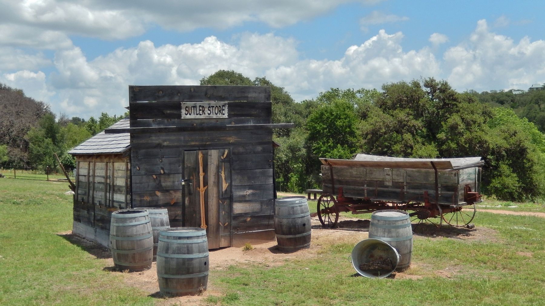 The Sutler's Store image. Click for full size.