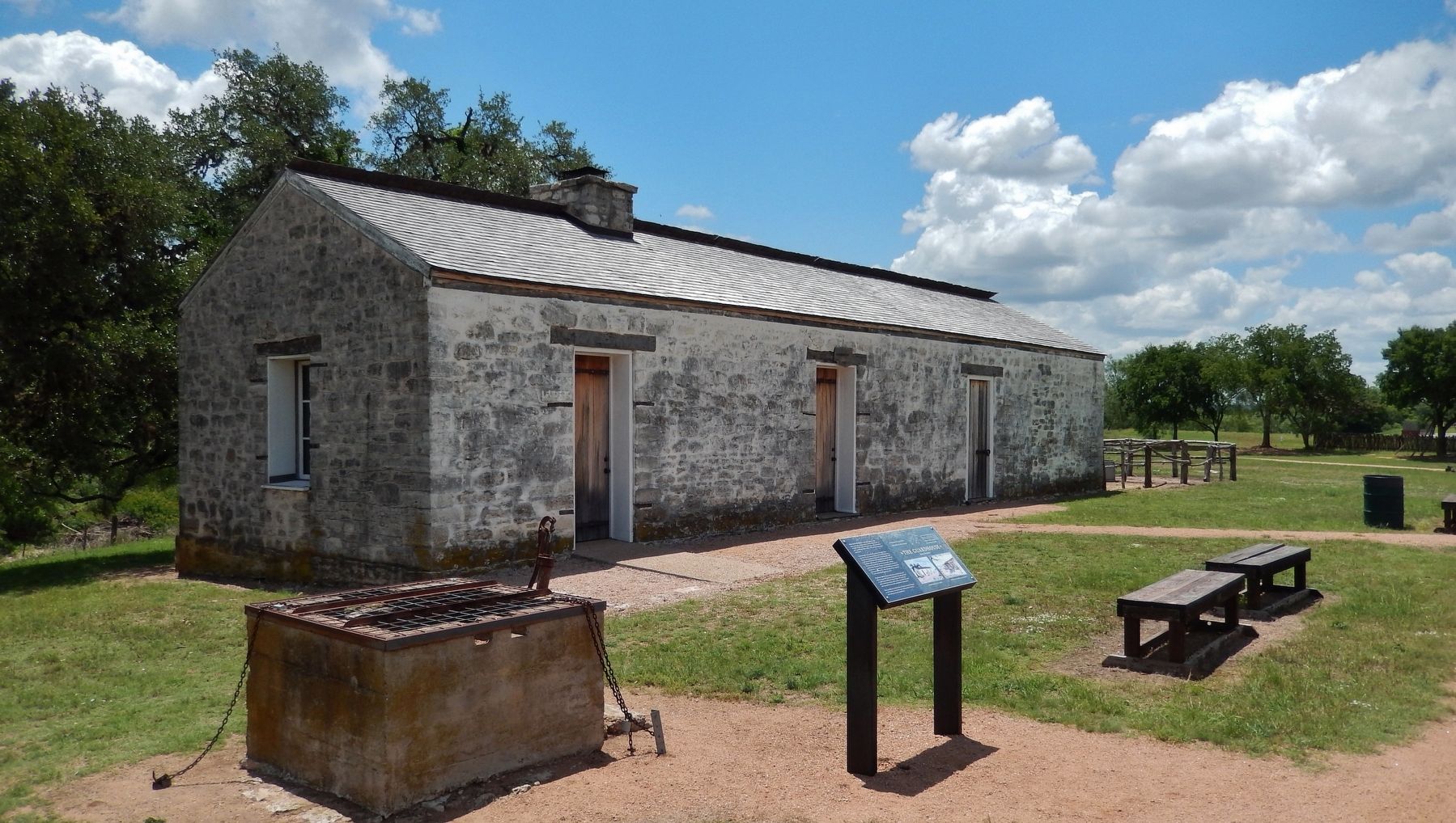 The Guardhouse Marker (<i>wide view; 1849 guardhouse in background</i>) image. Click for full size.