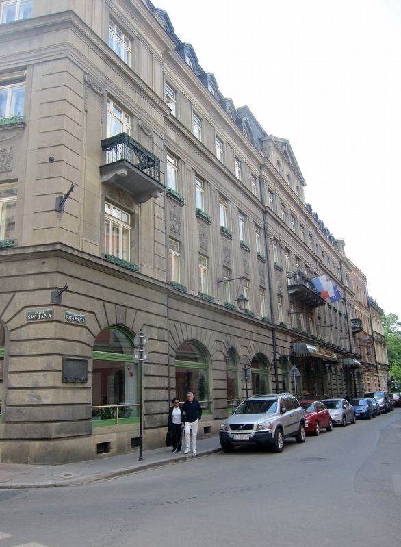 Hotel Francuski and The Polish Olympic Committee Marker - Wide View. Click for full size. Hotel Francuski and The Polish Olympic Committee Marker - Wide View image. Click for full size.