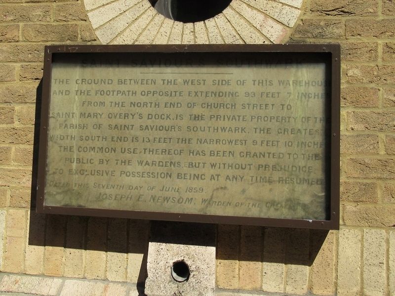 St. Saviour’s Southwark Private Property Marker image. Click for full size.