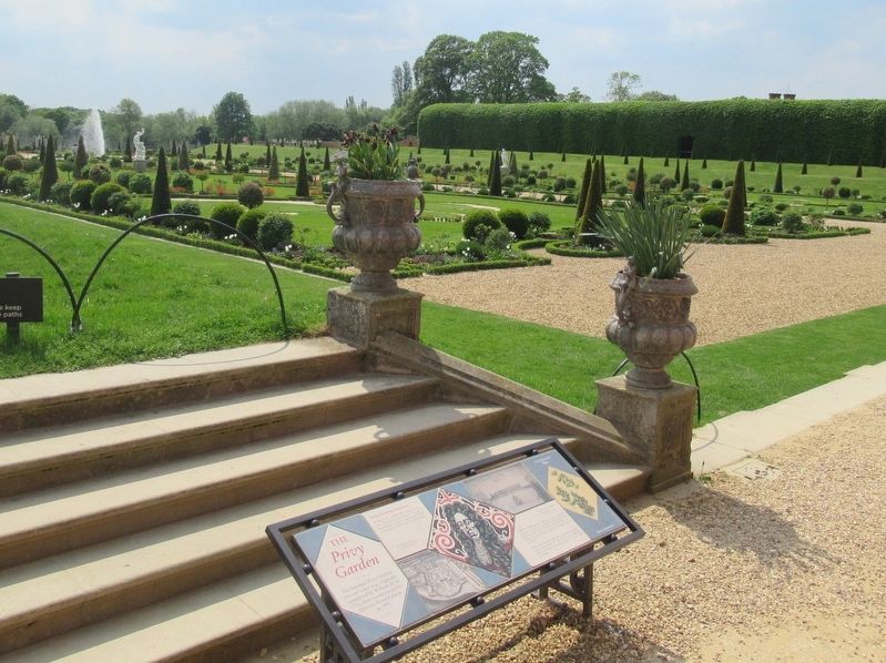 The Privy Garden Marker image. Click for full size.