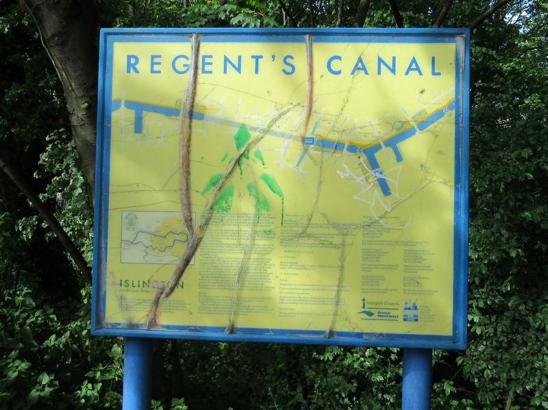 Regent’s Canal Marker image. Click for full size.