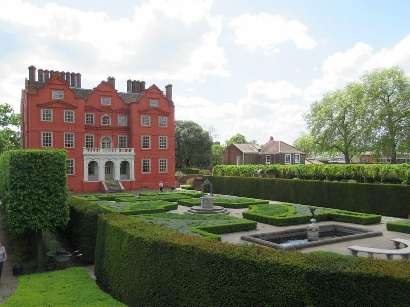 The Queen’s Garden in the rear of Kew Palace image. Click for full size.
