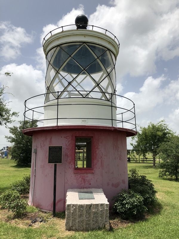 Sabine Bank Lighthouse Lantern and Watchroom image. Click for full size.