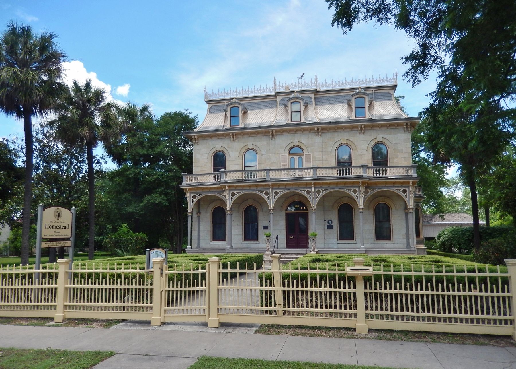 Edward Steves Homestead. Click for full size. Edward Steves Homestead image. Click for full size.