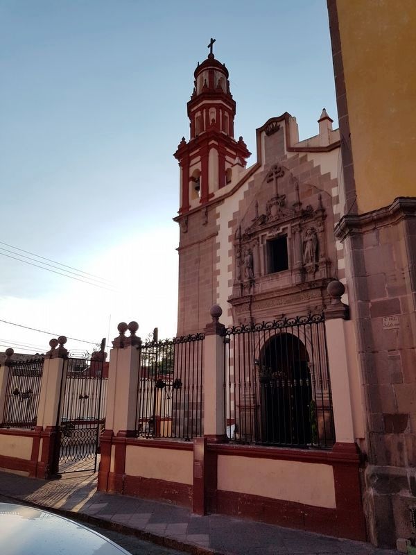 Temple of Santiago and Jesuit Colleges Marker image. Click for full size.
