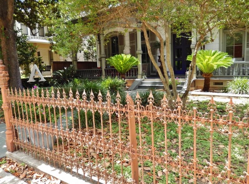 Sartor House (<i>sidewalk view; showing decorative wrought iron fence</i>) image. Click for full size.