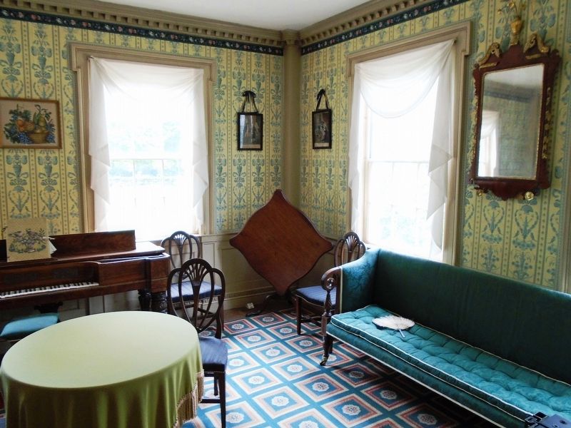 Salem Towne House Front Parlor image. Click for full size.
