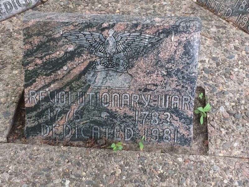 Brookings County South Dakota Veterans Memorial Marker - Revolutionary War image. Click for full size.