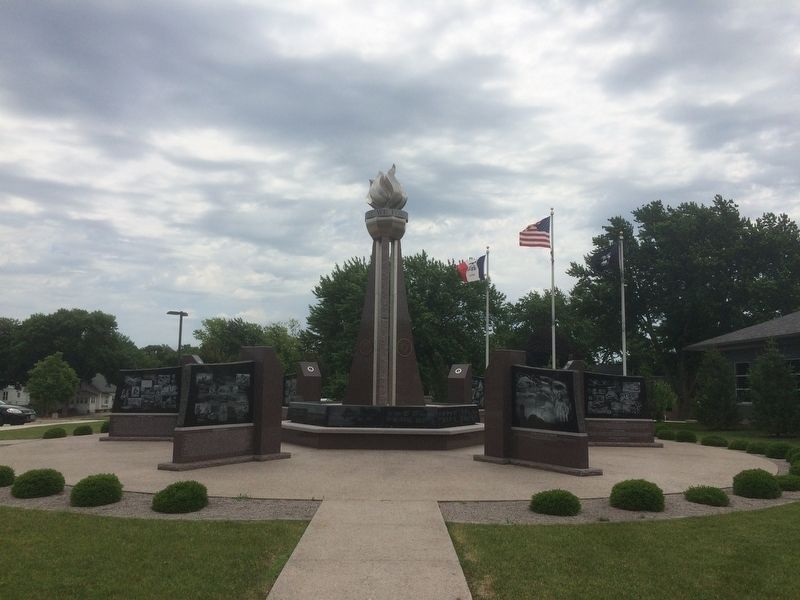 Sioux Center, Iowa Veterans Memorial Marker image. Click for full size.