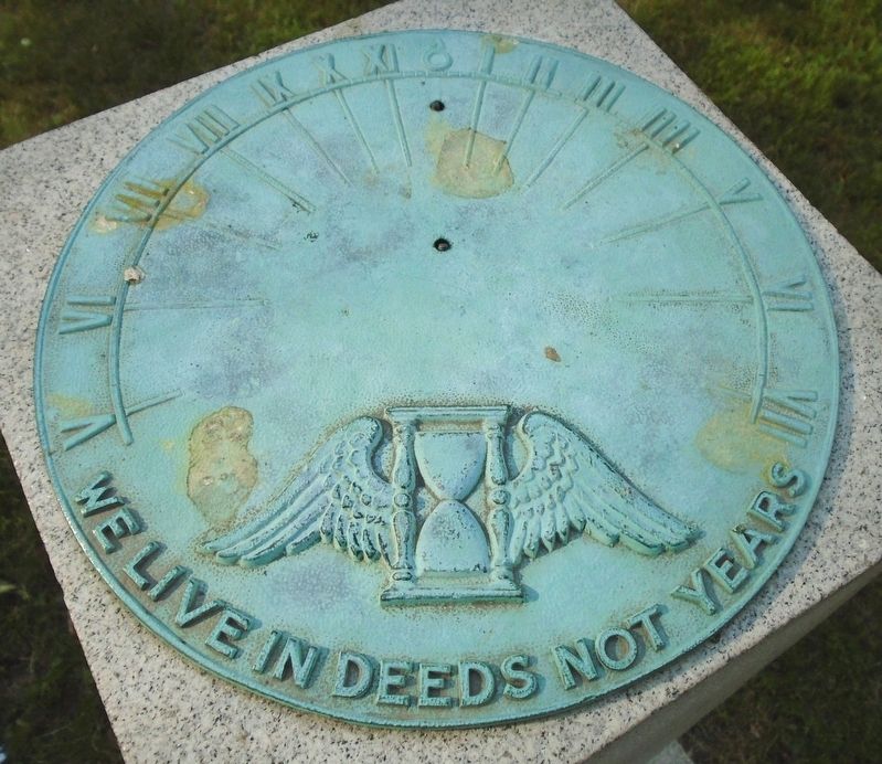 Civil War Memorial Sundial (broken). Click for full size. Civil War Memorial Sundial (broken) image. Click for full size.