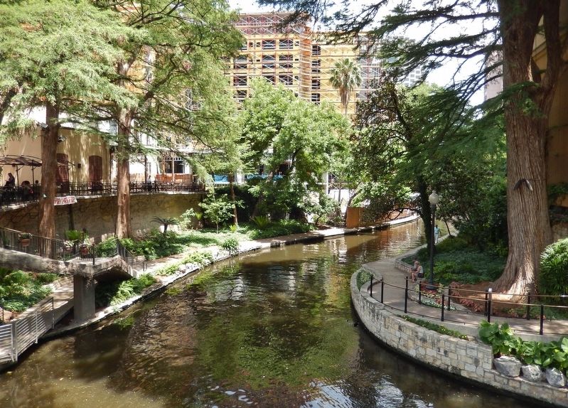 The San Antonio River Walk image. Click for full size.