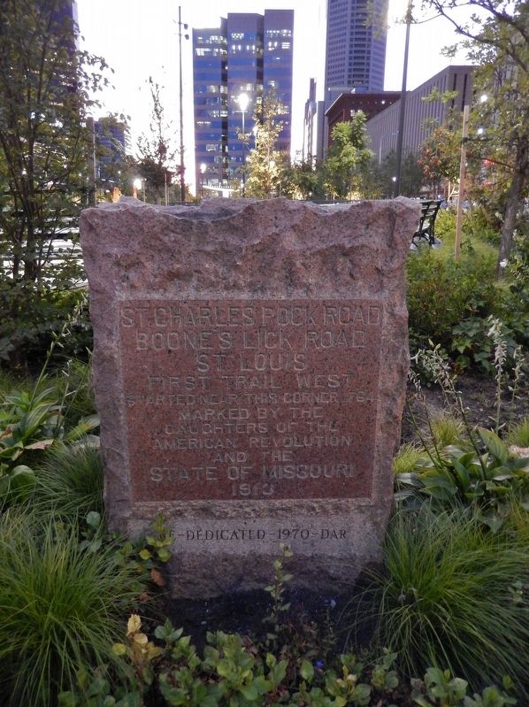 St. Charles Rock Road Marker (<i>tall view</i>) image. Click for full size.