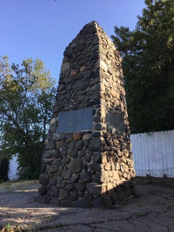 Lankershim Monument. Click for full size. Lankershim Monument image. Click for full size.