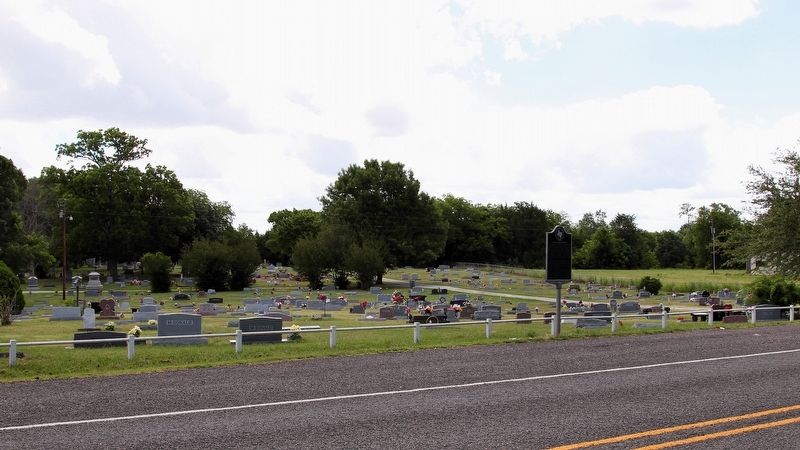 Arledge Ridge Cemetery Marker Area image. Click for full size.