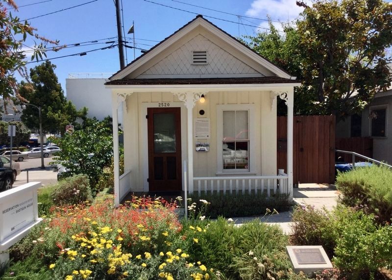 Shotgun House and Marker. Click for full size. Shotgun House and Marker image. Click for full size.