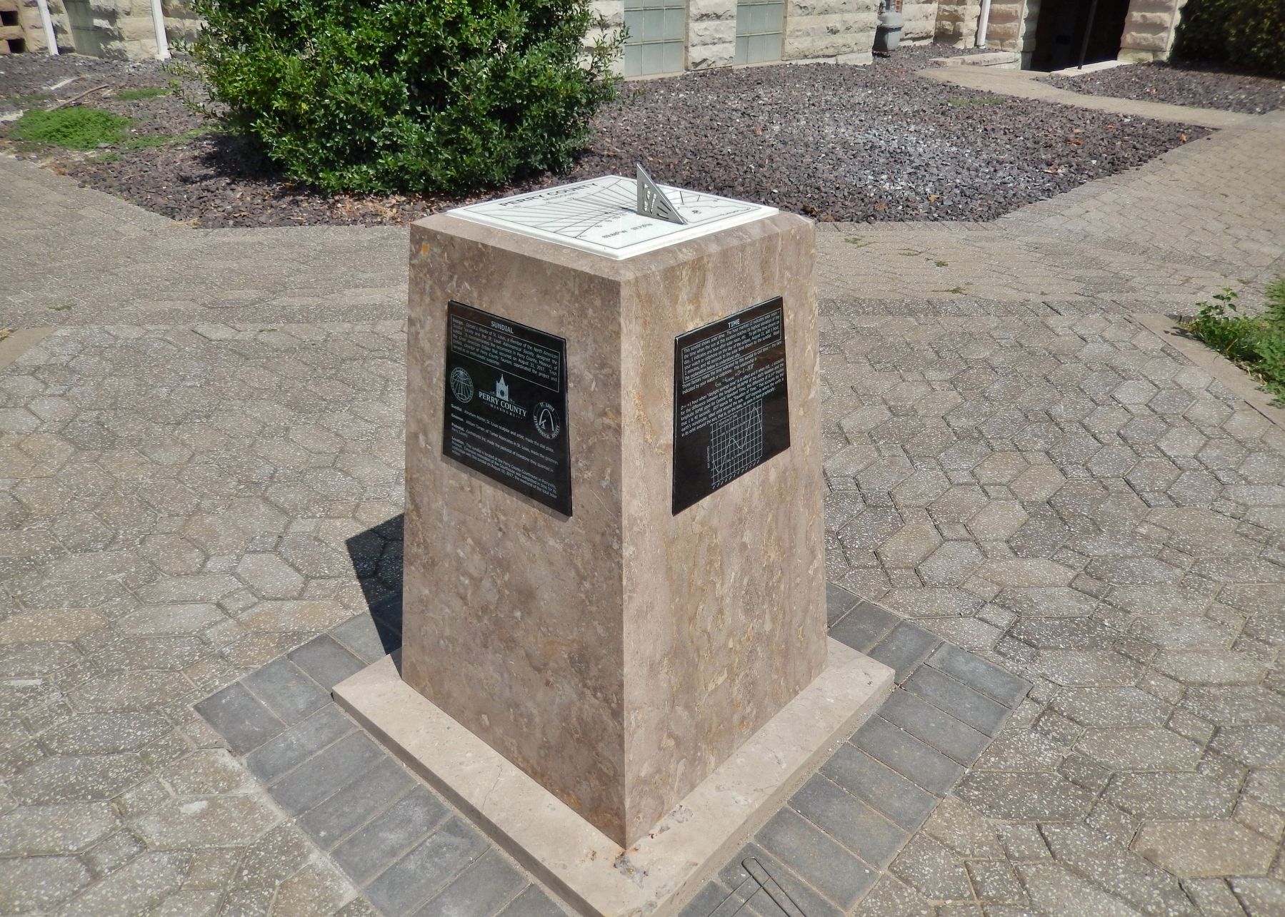 Great American Eclipse of 2017 Sundial (<i>wide view</i>). Click for full size. Great American Eclipse of 2017 Sundial (<i>wide view</i>) image. Click for full size.