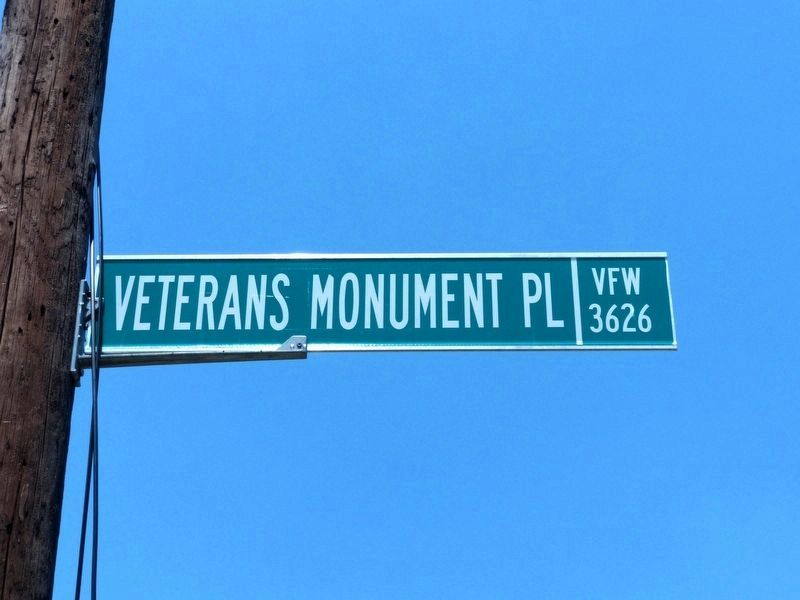 Veterans Monument Place<br>Formerly Field Place image. Click for full size.